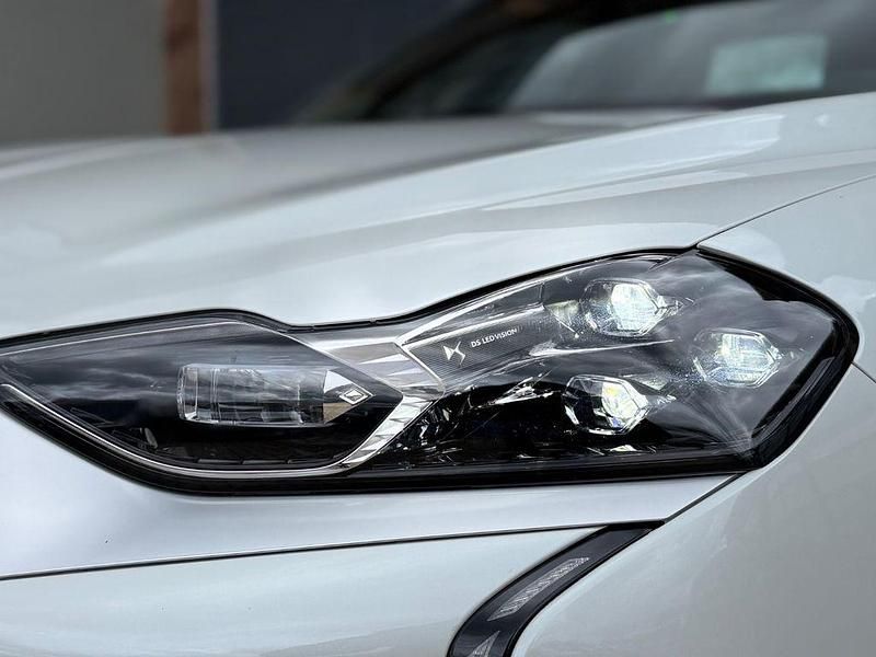 Gebraucht DS Automobiles DS3 Crossback E-Tense 100 kW (136 PS) 2021 Weiß SUV