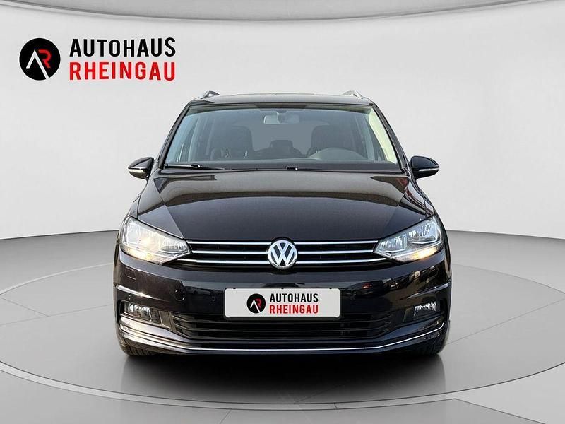 Gebraucht VW Touran Sound 110 PS (80 kW) 2017 Schwarz Van / Kleinbus