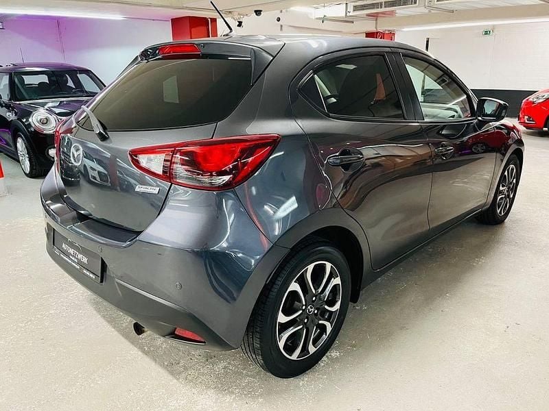 Gebraucht Mazda 2 Nakama 90 PS (66 kW) 2017 Grau Limousine