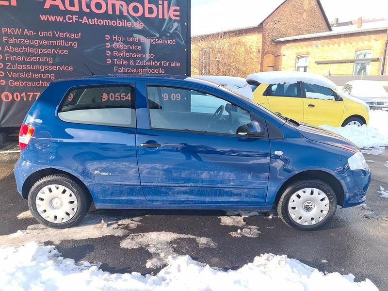 Usata VW Fox 54 CV (39 kW) 2008 Blu Utilitaria