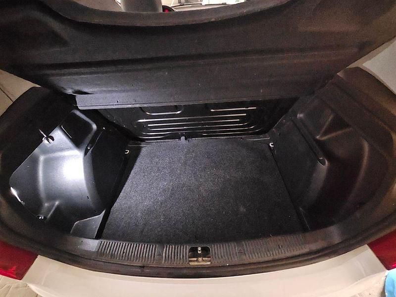 Gebraucht Skoda Fabia Ambiente 69 PS (50 kW) 2009 Weiß Kombi