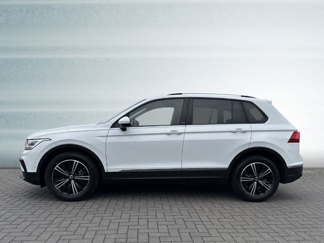 Gebraucht VW Tiguan Active 150 PS (110 kW) 2021 Weiß SUV