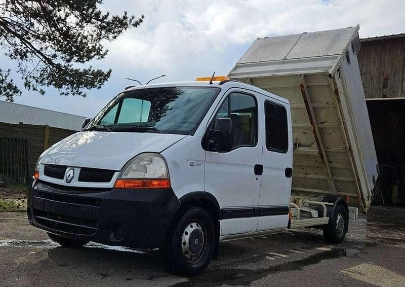 Weiß Gebraucht 2006 Renault Master Van | 8.850 € (Teuer) - Bild 1/4