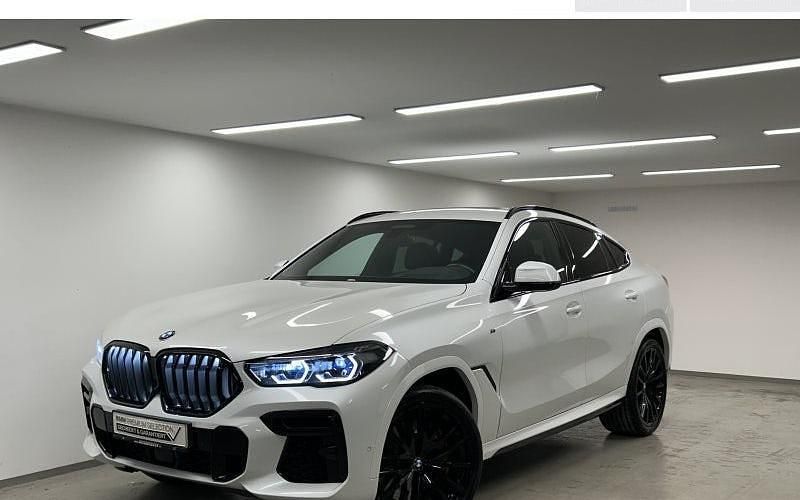 Weiß Gebraucht 2021 BMW X6 M Sport SUV | 68.450 € (Fairer Preis) - Bild 1/4