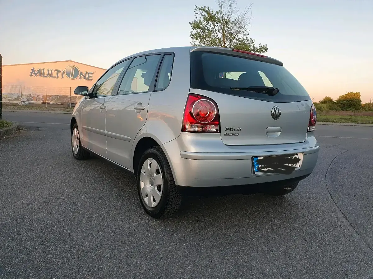Gebraucht VW Polo 70 PS (51 kW) 2008 Silber Kleinwagen