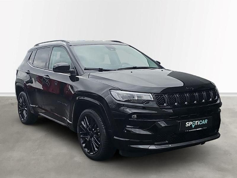 Gebraucht Jeep Compass Altitude 131 PS (96 kW) 2024 Schwarz SUV
