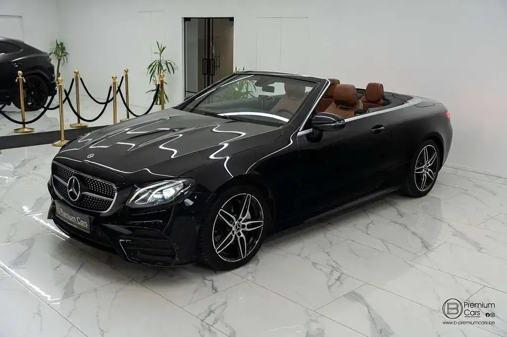 Gebraucht Mercedes E200 AMG 184 PS (135 kW) 2018 Schwarz Cabrio