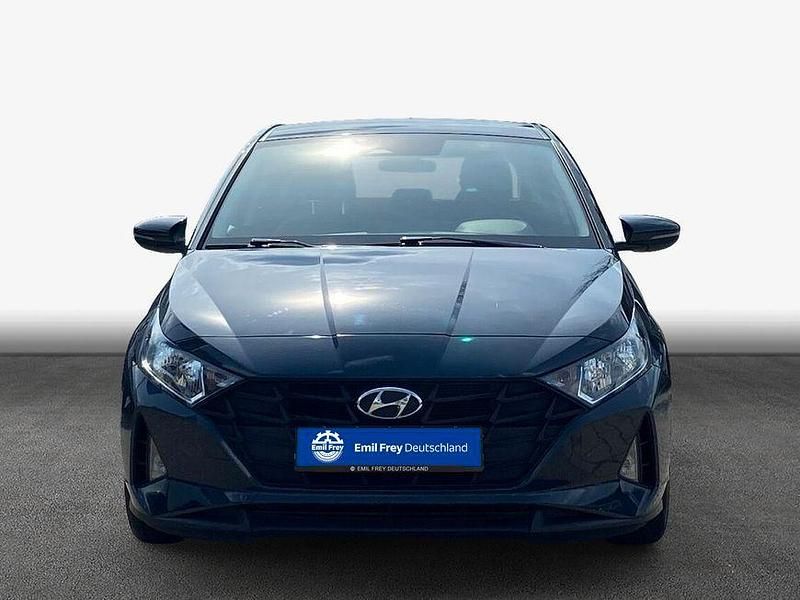 Gebraucht Hyundai i20 Select 84 PS (61 kW) 2021 Aurora grey Kleinwagen