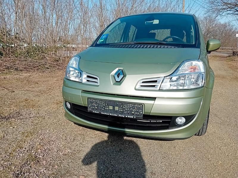 Gebraucht Renault Grand Modus Dynamique 75 PS (55 kW) 2009 Grün Van / Kleinbus