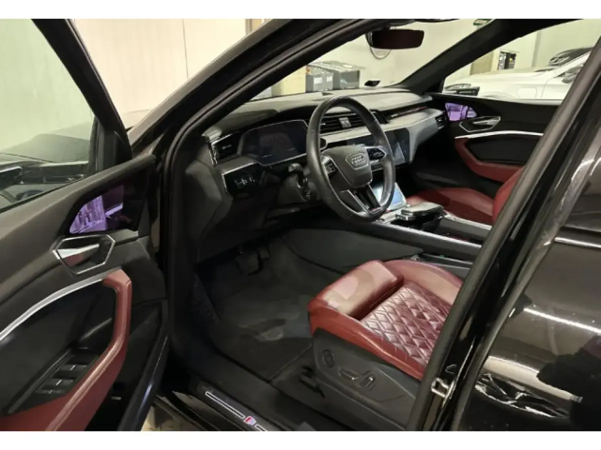 Gebraucht Audi e-tron Sportback 369 kW (503 PS) 2022 SUV