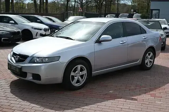 Gebraucht Honda Accord 155 PS (114 kW) 2005 Silber Limousine