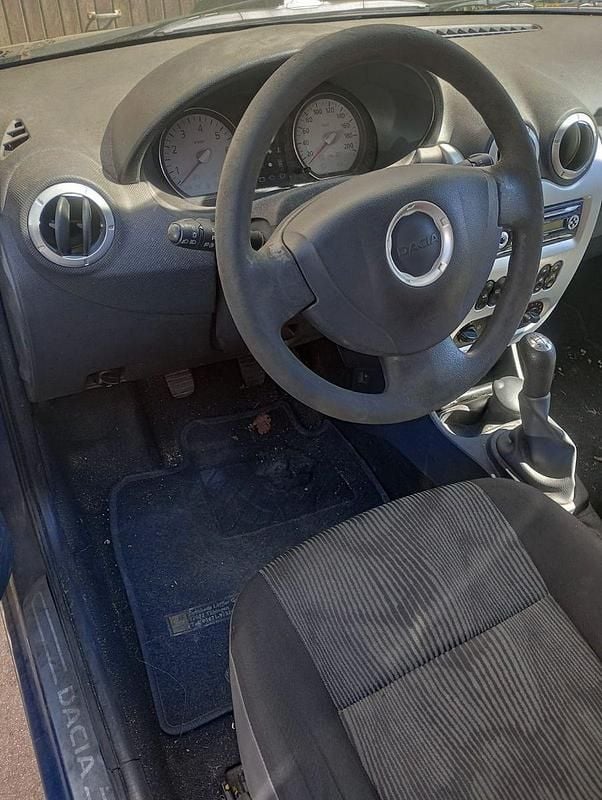 Gebraucht Dacia Logan 75 PS (55 kW) 2009 Blau Kombi