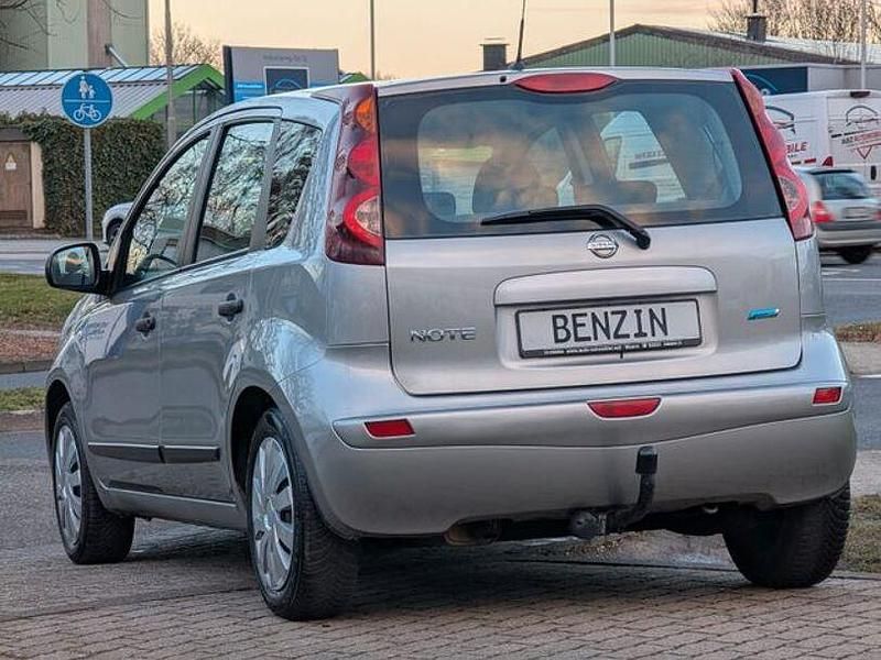 Gebraucht Nissan Note Visia 88 PS (64 kW) 2010 Grau Van / Kleinbus