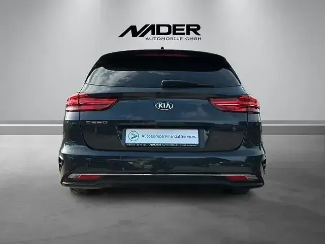 Gebraucht Kia Ceed Sportswagon Platinum 136 PS (100 kW) 2019 Grau Kombi
