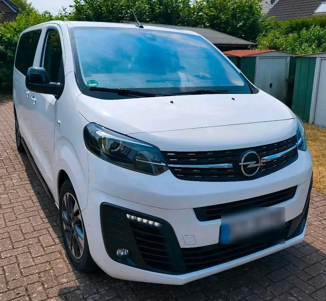 Gebraucht Opel Zafira Life Elegance 177 PS (130 kW) 2020 Weiß Van / Kleinbus