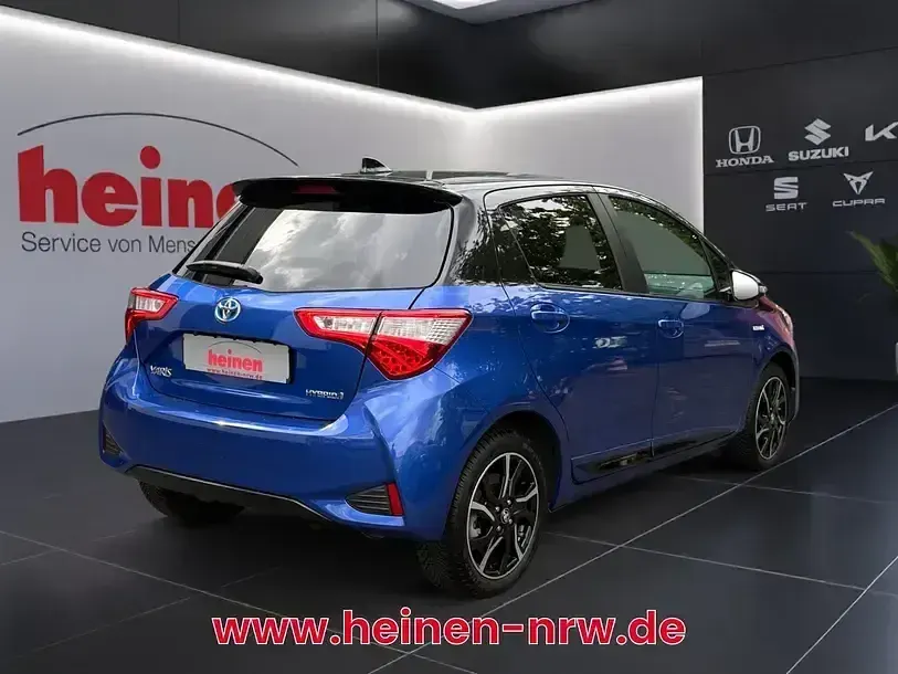 Gebraucht Toyota Yaris Style 100 PS (73 kW) 2018 Blau