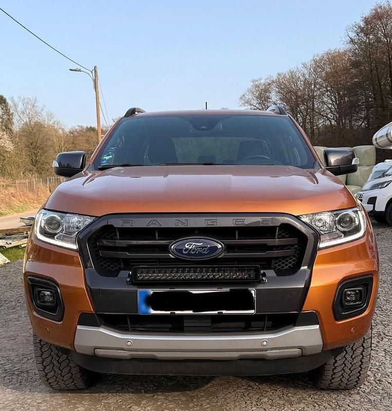 Gebraucht Ford Ranger Wildtrack 213 PS (156 kW) 2020 Orange Pickup