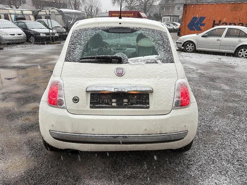 Gebraucht Fiat 500 70 PS (51 kW) 2011 Weiß Kleinwagen