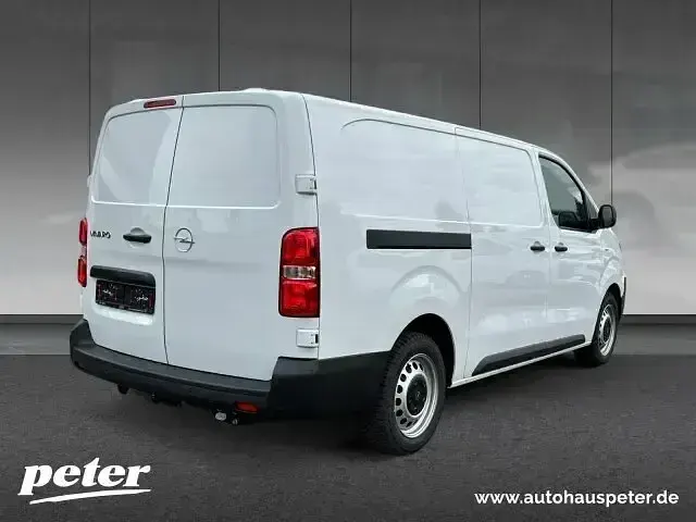 Gebraucht Opel Vivaro-e Combi 120 PS (88 kW) 2025 Weiss Van / Kleinbus