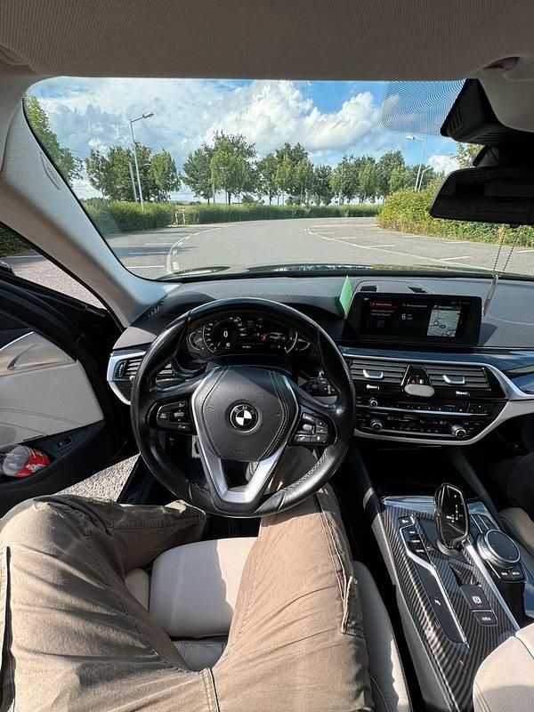 Usata BMW 520 200 CV (147 kW) 2017 Nero Station wagon