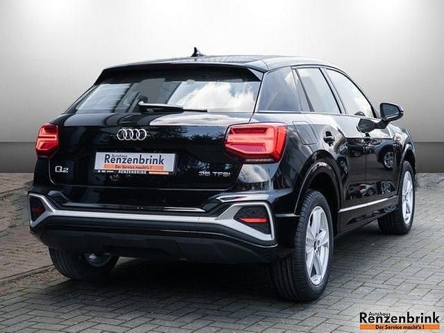 Neu Audi Q2 S-Line 150 PS (110 kW) 2025 Schwarz SUV
