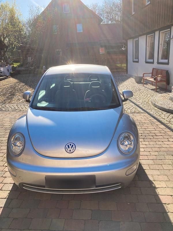 Second-hand VW Beetle 115 CP (84 kW) 1999 Argintiu Hatchback