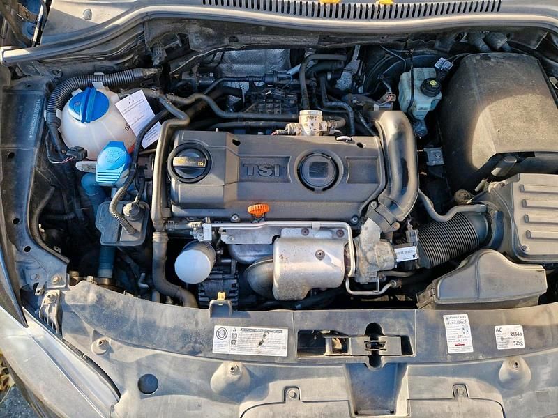 Schwarz Gebraucht 2011 Seat Leon Kleinwagen | 4.500 € (Fairer Preis) - Bild 1/4