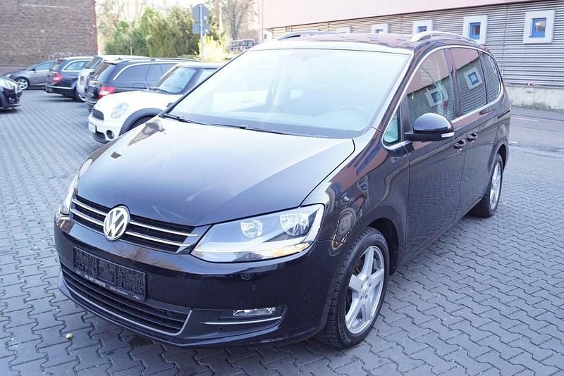 Gebraucht VW Sharan 184 PS (135 kW) 2016 Schwarz Van / Kleinbus