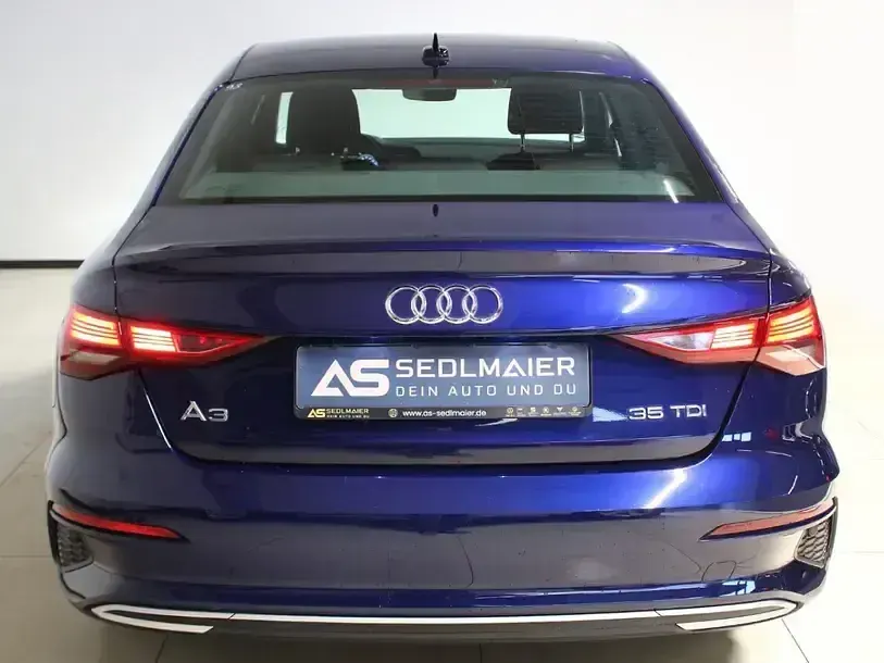 Gebraucht Audi A3 Advanced 150 PS (110 kW) 2022 Blau Limousine
