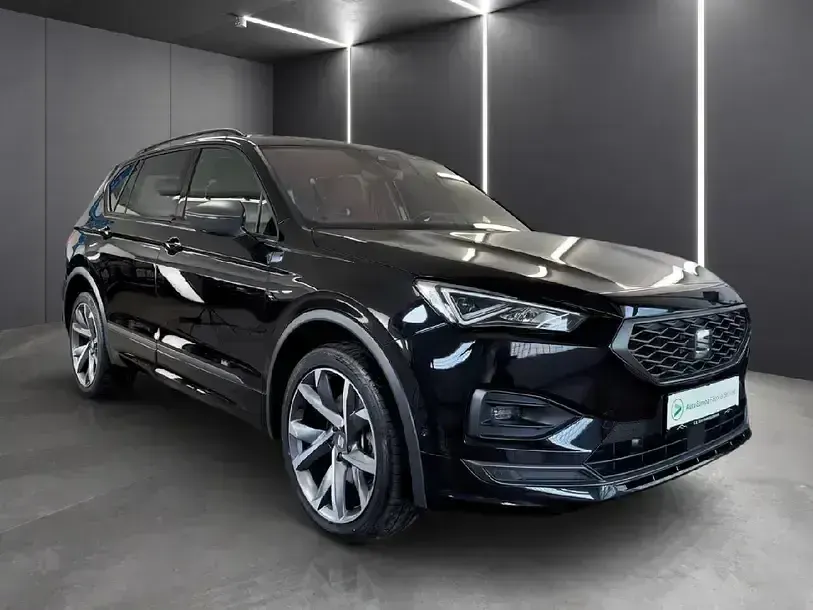 Gebraucht Seat Tarraco 4Drive 200 PS (147 kW) 2023 "deep" schwarz perleffekt SUV