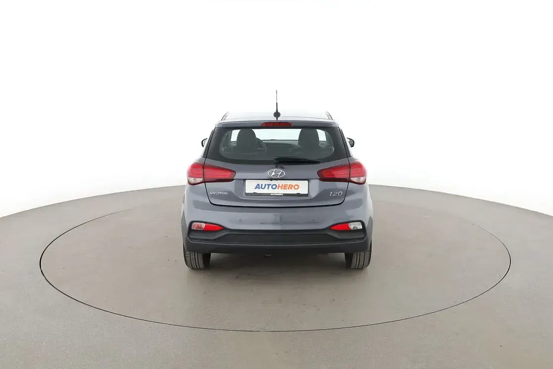 Gebraucht Hyundai i20 Advantage 2020 Grau Kleinwagen