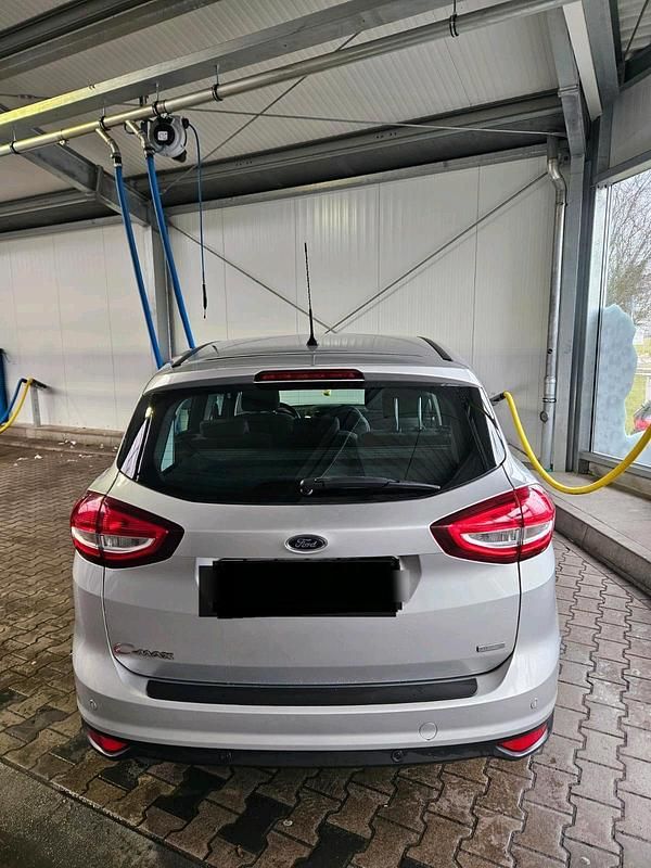 Gebraucht Ford C-MAX Titanium 150 PS (110 kW) 2016 Van / Kleinbus