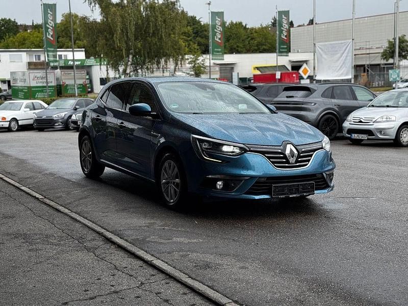 Blau Gebraucht 2016 Renault Mégane III Bose Edition Limousine | 12.100 € (Teuer) - Bild 1/4