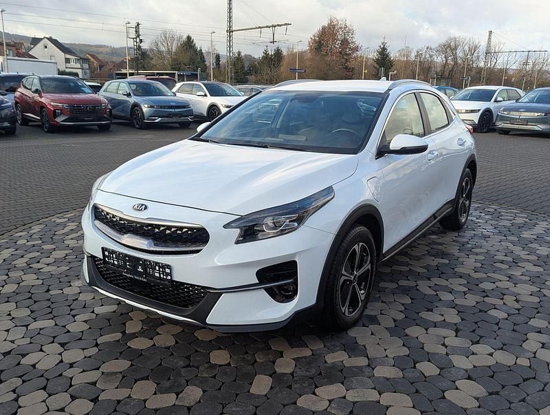 Gebraucht Kia XCeed Vision 141 PS (103 kW) 2021 Weiß SUV