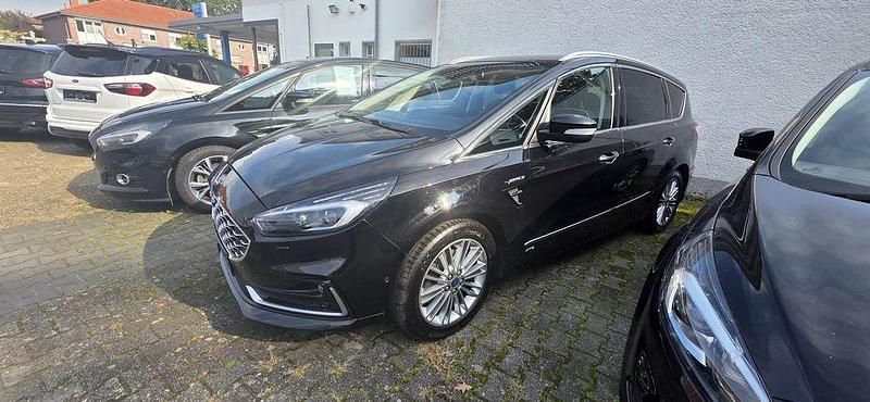 Schwarz Gebraucht 2022 Ford S-MAX Vignale Van / Kleinbus | 25.490 € (Etwas zu teuer) - Bild 1/4