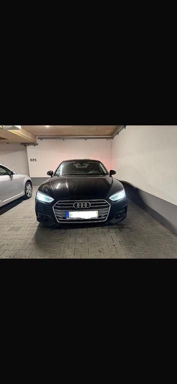 Schwarz Gebraucht 2018 Audi A5 Sportback Comfort Limousine | 17.900 € (Fairer Preis) - Bild 1/4