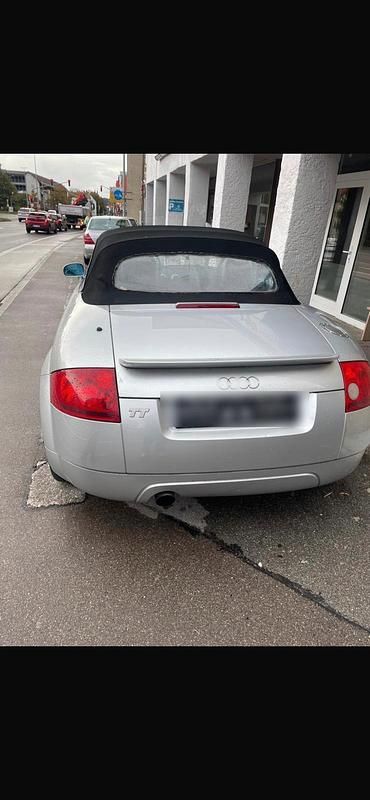 Silber Gebraucht 2000 Audi TT Roadster Cabrio | 2.400 € (Superpreis) - Bild 1/4
