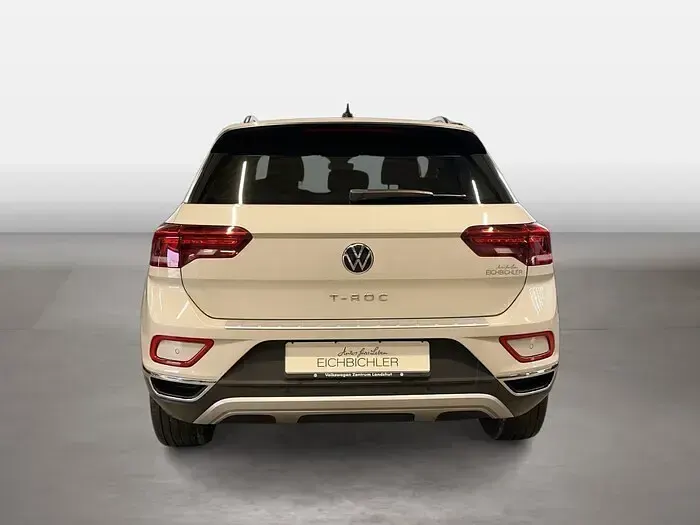 Gebraucht VW T-Roc Style 150 PS (110 kW) 2023 Ascotgrau SUV