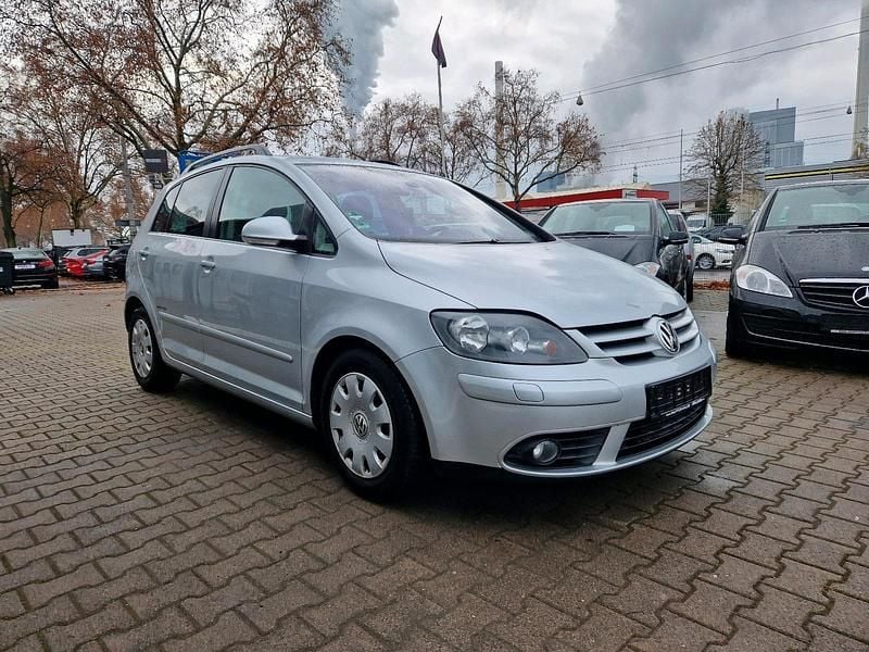 Gebraucht VW Golf Plus 122 PS (89 kW) 2008 Silber Van / Kleinbus