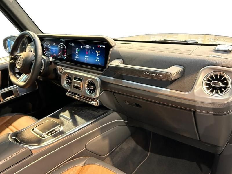 Gebraucht Mercedes G450 AMG 367 PS (269 kW) 2024 Manufaktur classicgrau uni SUV