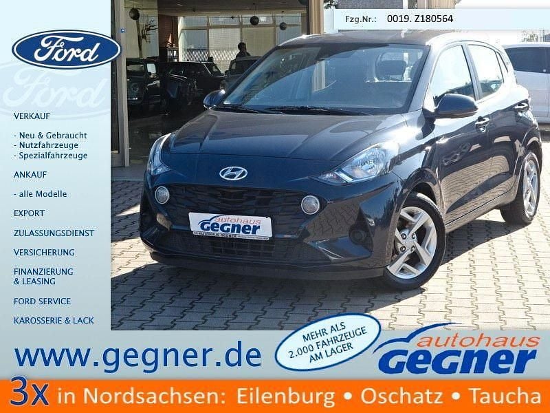 Grau Gebraucht 2023 Hyundai i10 Trend Kleinwagen | 10.840 € (Superpreis) - Bild 1/4