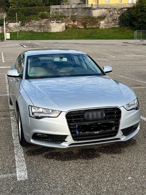Gebraucht Audi A5 170 PS (125 kW) 2013 Silber Coupé