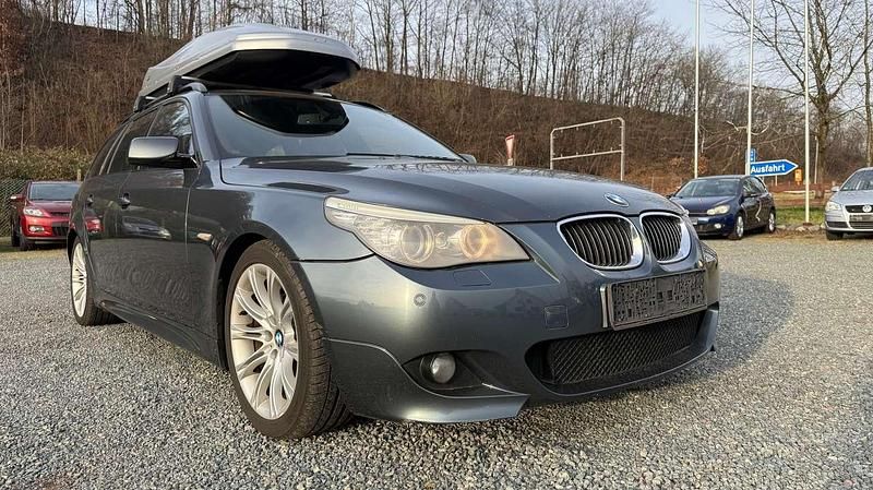 Grau Gebraucht 2008 BMW 525 Sport Line Kombi | 4.500 € - Bild 1/4