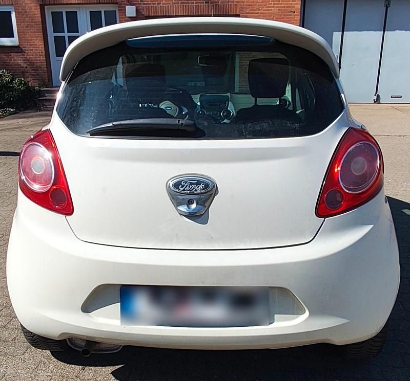 Gebraucht Ford Ka Titanium 69 PS (50 kW) 2009 Weiß Kleinwagen