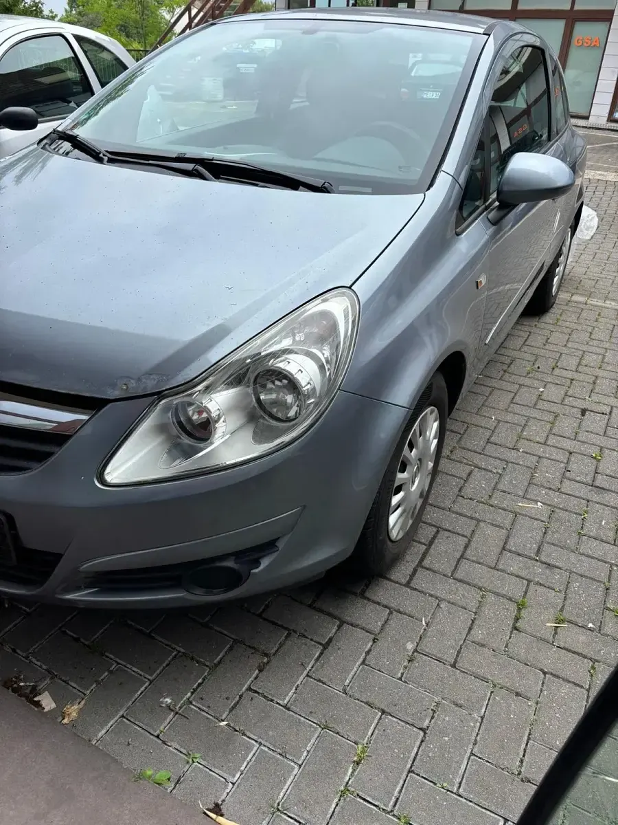 Gebraucht Opel Corsa 60 PS (44 kW) 2007 Silber Kleinwagen