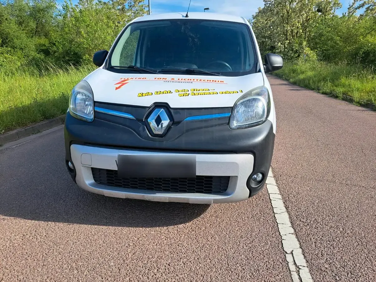 Gebraucht Renault Kangoo 44 kW (60 PS) 2026 Weiß Van / Kleinbus