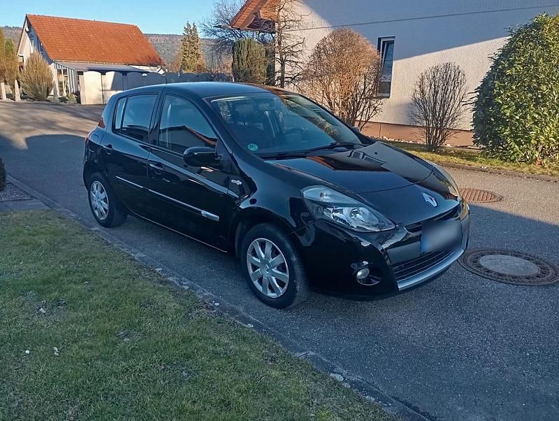Gebraucht Renault Clio IV 103 PS (75 kW) 2012 Schwarz Kleinwagen