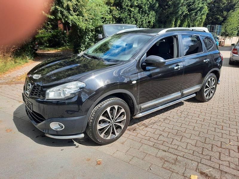 Schwarz Gebraucht 2011 Nissan Qashqai +2 I-Way SUV | 4.850 € (Superpreis) - Bild 1/4