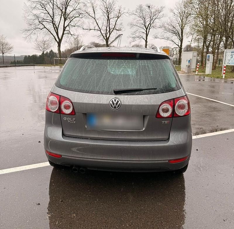 Usado VW Golf VII Style 122 HP (89 kW) 2012 Cinzento Sedan