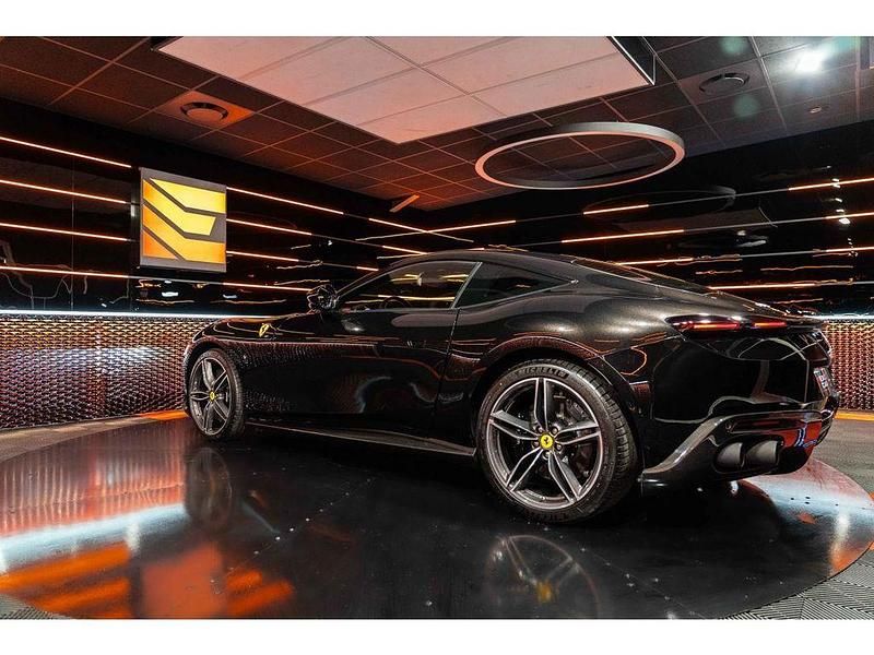 Gebraucht Ferrari Roma 620 PS (456 kW) 2023 Schwarz Coupé